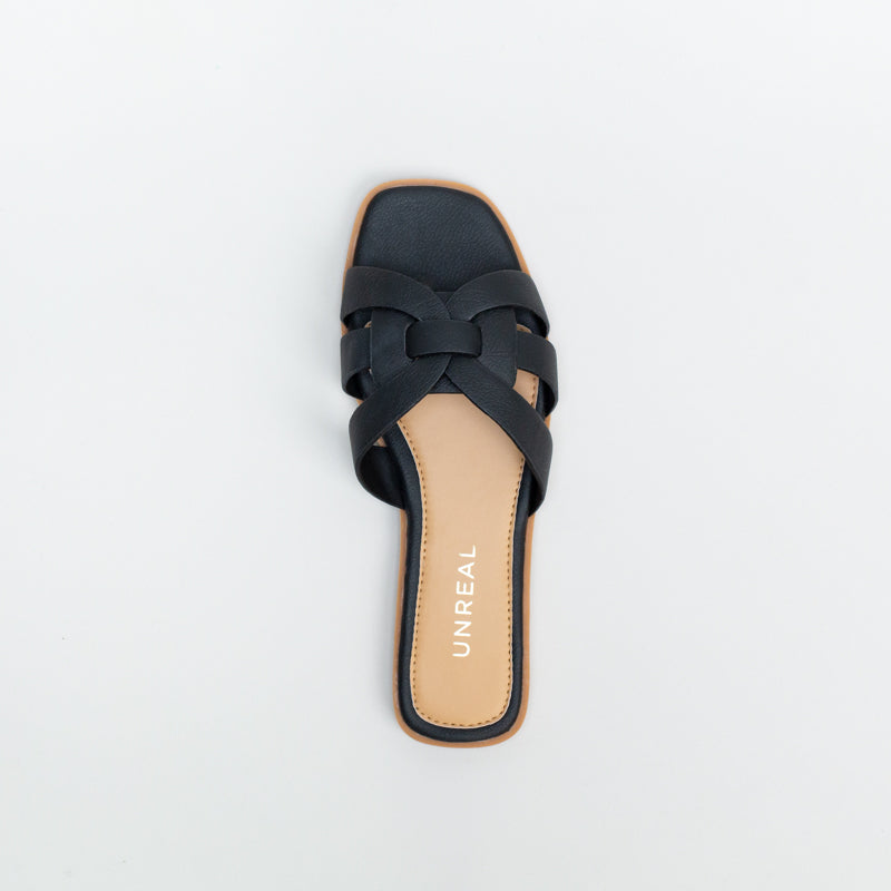 Black flat clearance mule sandals