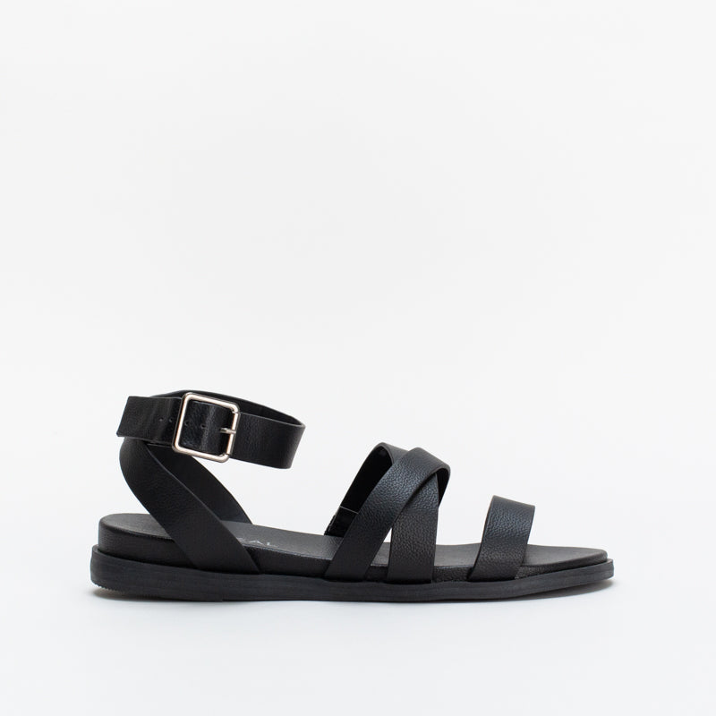 Unreal Women X-Over Footbed Sandal _ 144832 | Unreal | R 239.95 | Shoe City