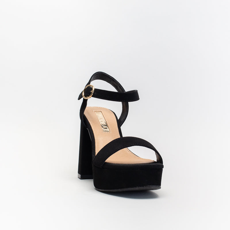 Block shop heel sandals