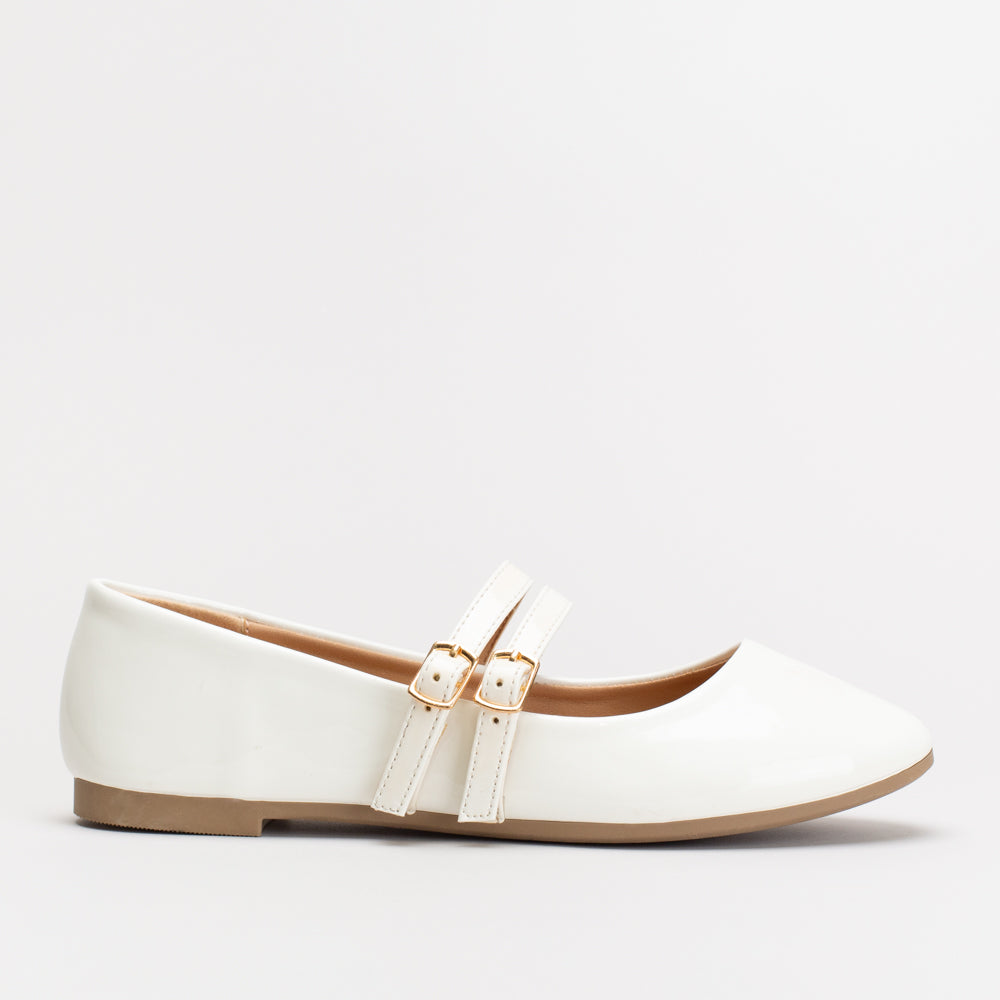 Girls White Pumps _ 155215