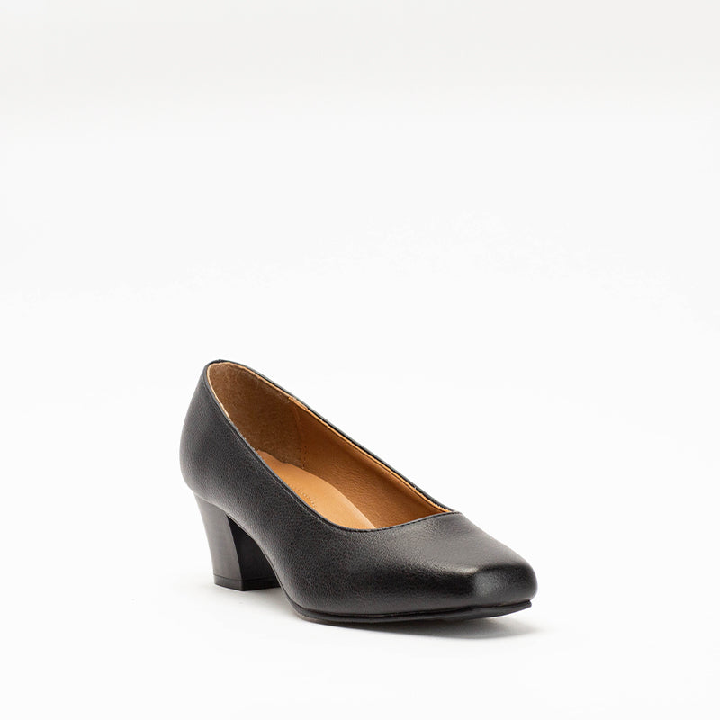 Comfy black court shoes sale